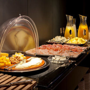 Ac Ciudad De 4* Pamplona